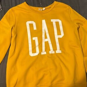 never worn GAP sweater